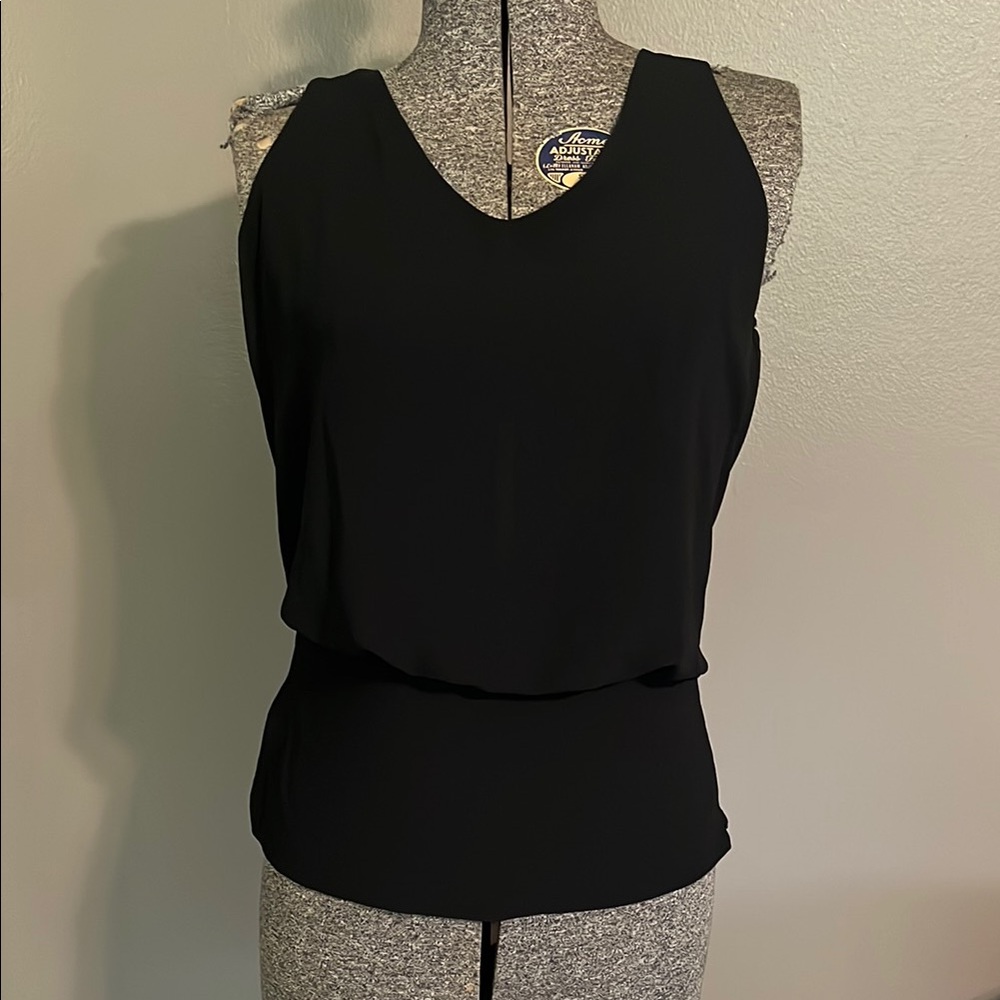 Love Tree Black Fitted Sleeveless Tank Top